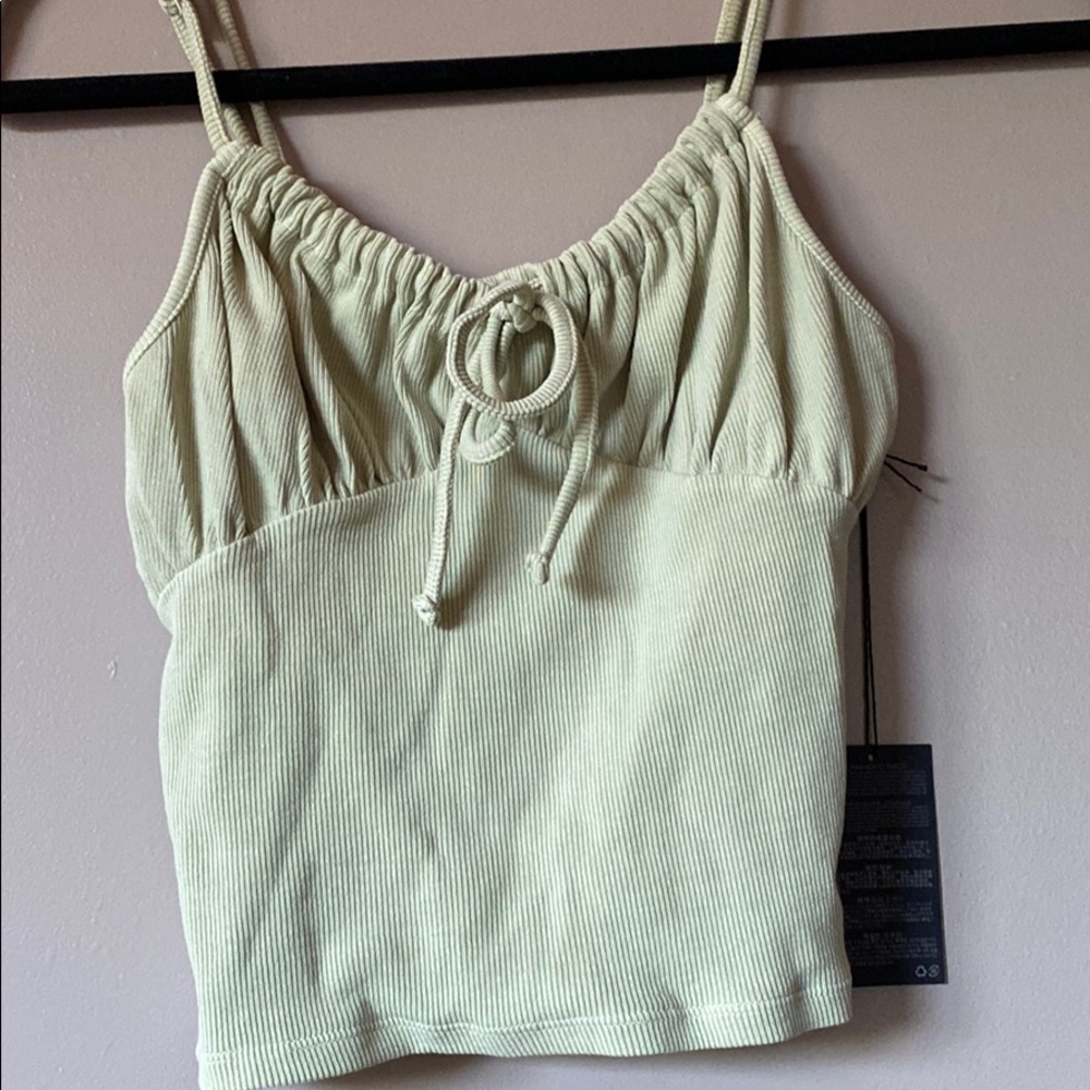 Forever 21 green crop top